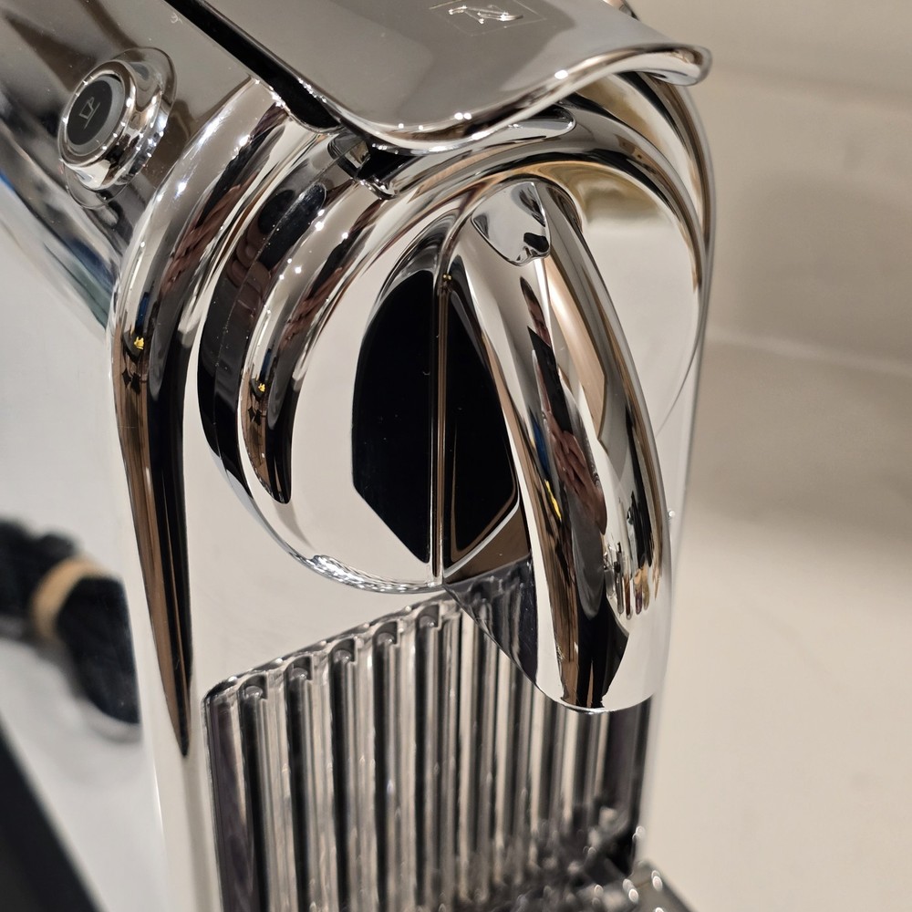 Nespresso CitiZ Chrome Espresso Machine, Type D111 - RARE