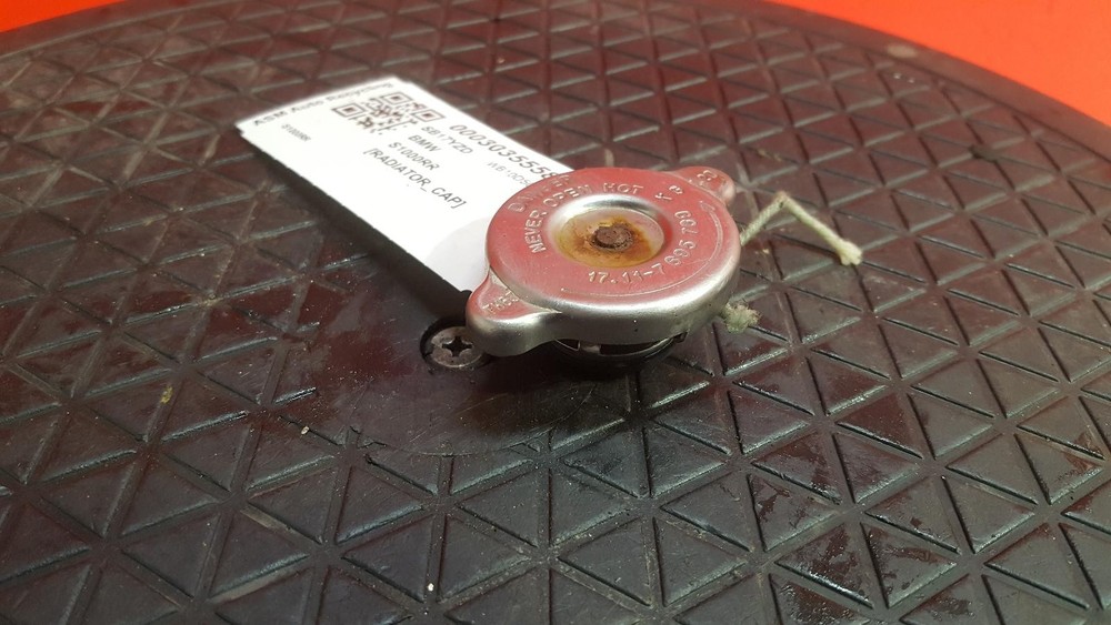 BMW S1000RR 2017 RADIATOR CAP