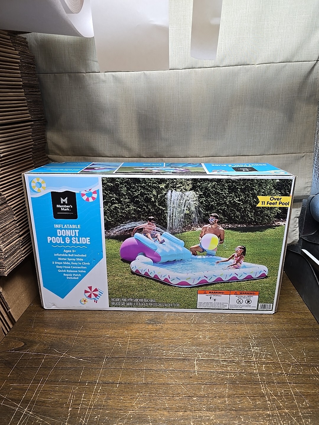 MEMBERS MARK 11’ Inflatable Donut Pool & Slide Pink