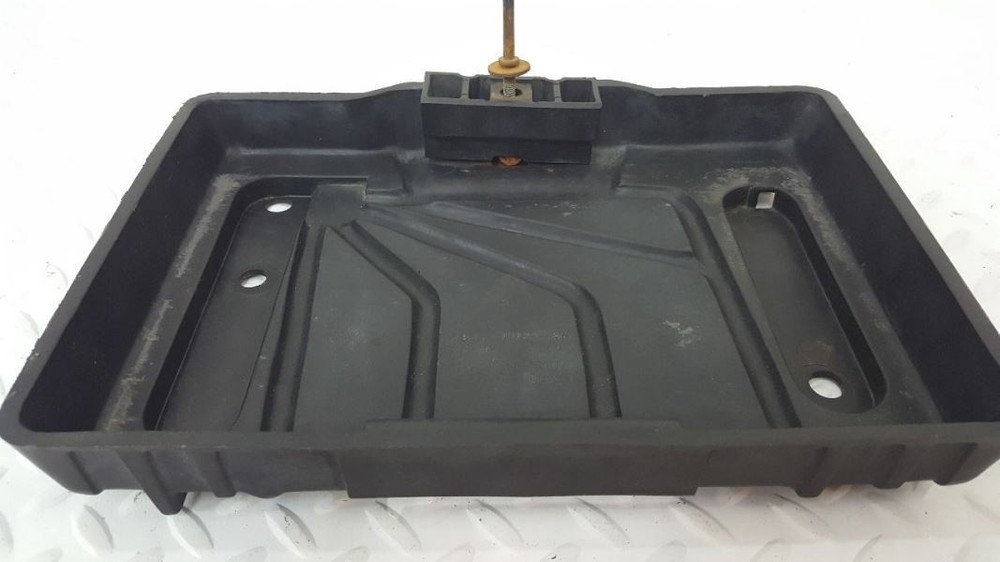 2001 Ford E350SD Battery Tray