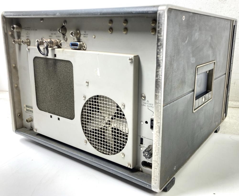 Hewlett Packard Spectrum Analyzer RF Unit 8551B with 851B Display Unit