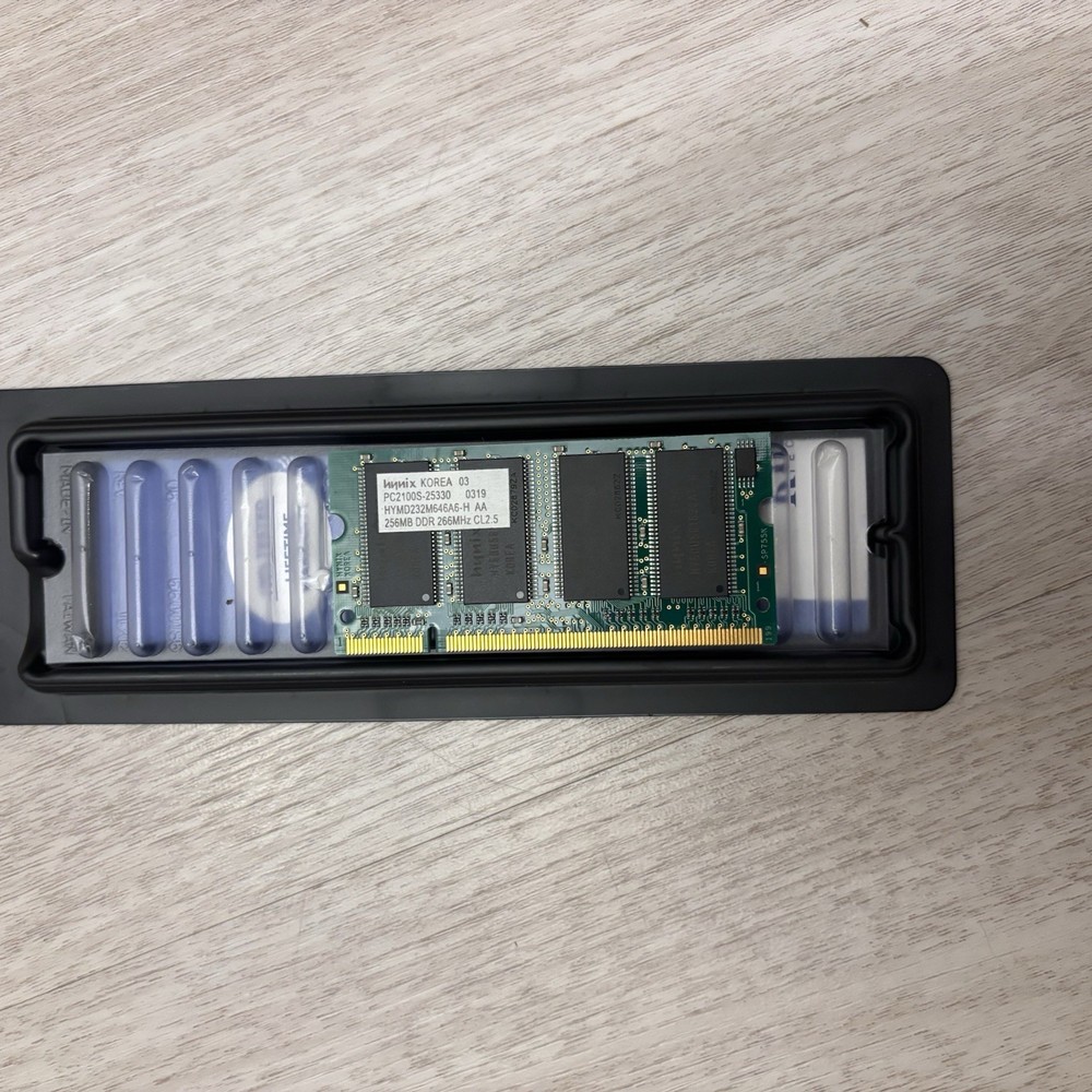 Kingston Technology KVR266X64SC25/512 DDR SDRAM Memory Module - New Open Box
