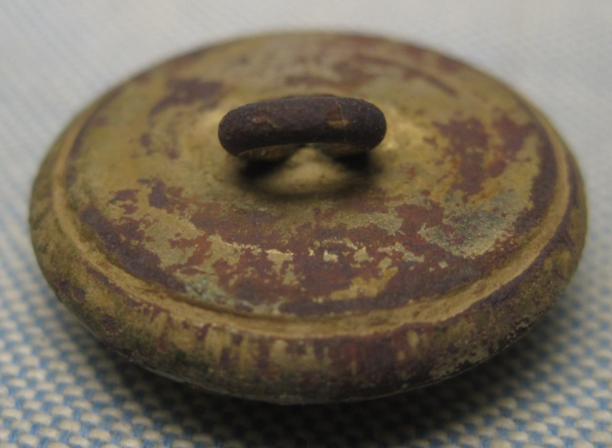 Dug Civil War Eagle Infantry Coat Button with Gold Gilt from Vicksburg
