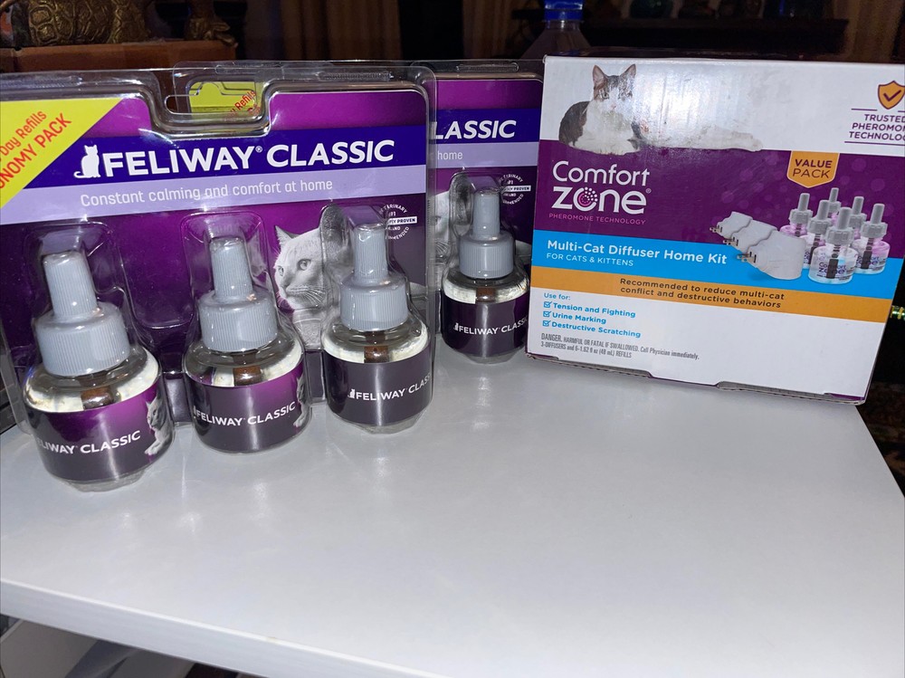 Comfort Zone Multi-Cat Calming 3 Diffusers + 10 Refills Kit Value Pack for Cats