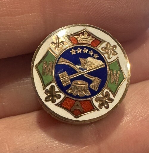 Modern Woodmen of America- Fraternal  UNION BUTTON STUD ENAMEL METAL GOLD TONE