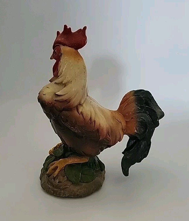 Rooster measuring 7" tall