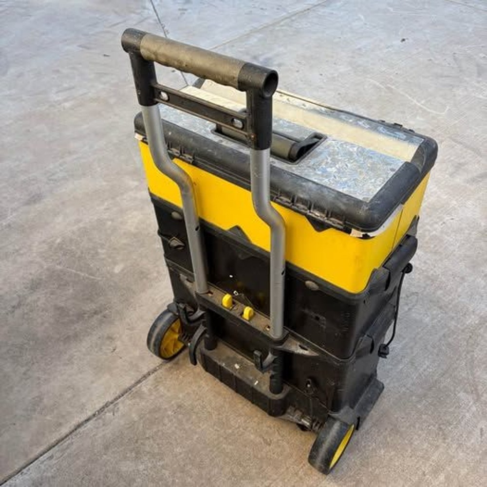 Stanley mobile tool box