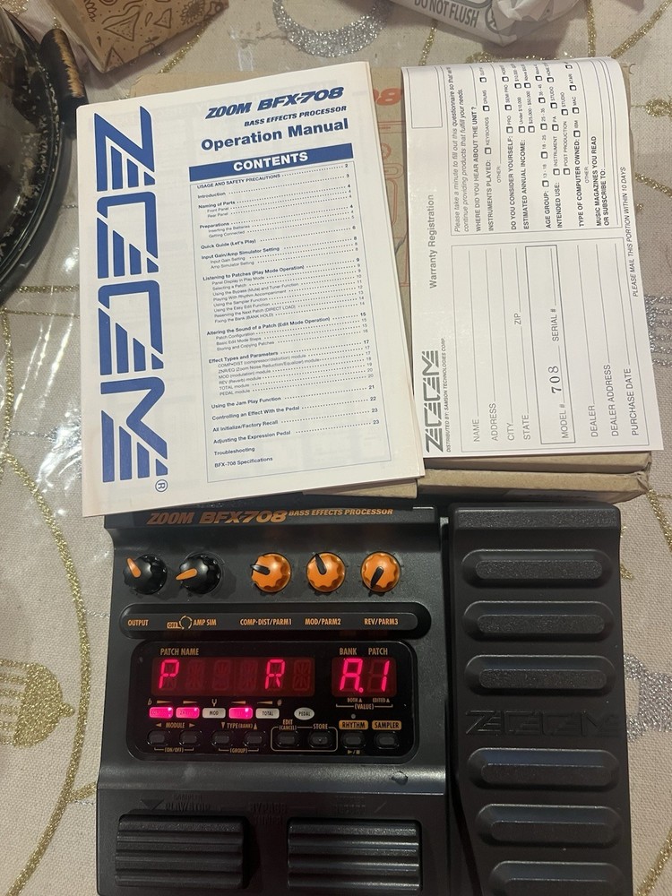 Zoom BFX-708 Bass Effects Processor
