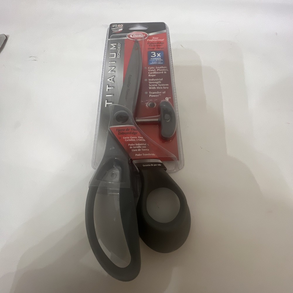 CLAUSS 18078-100 Titanium Multipurpose Shears Right Hand