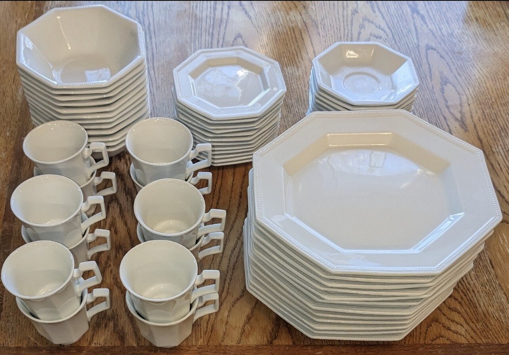 Antique Johnson Brothers 60pc Dish Set