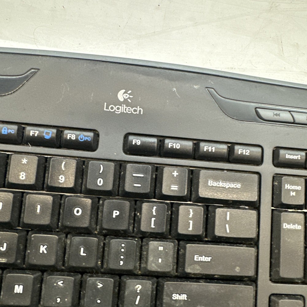 Logitech K330 Y-R0009 Wireless Keyboard No USB Receiver- Used