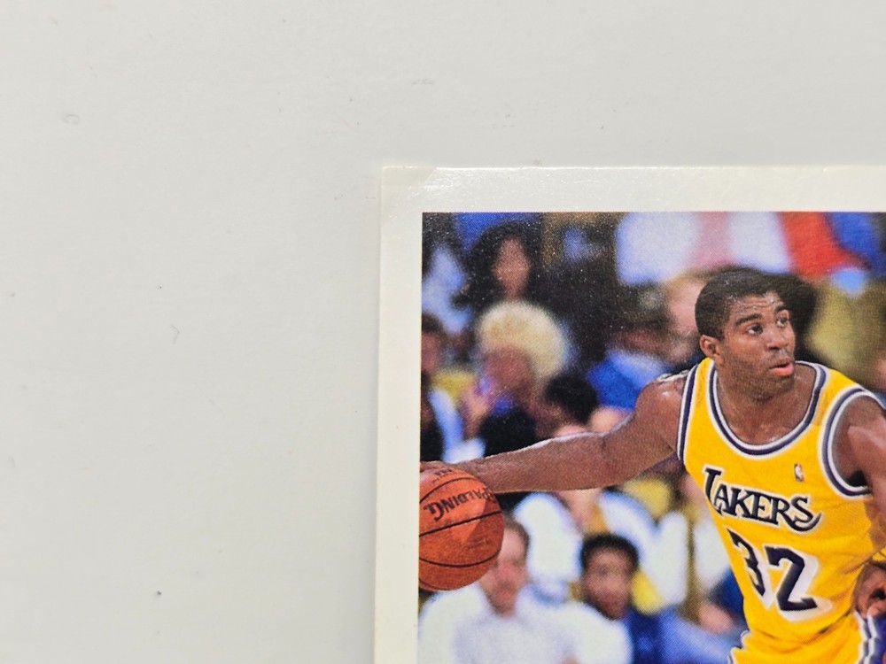 Magic Johnson Signed Card Upper Deck 1991-92 On Card Autograph