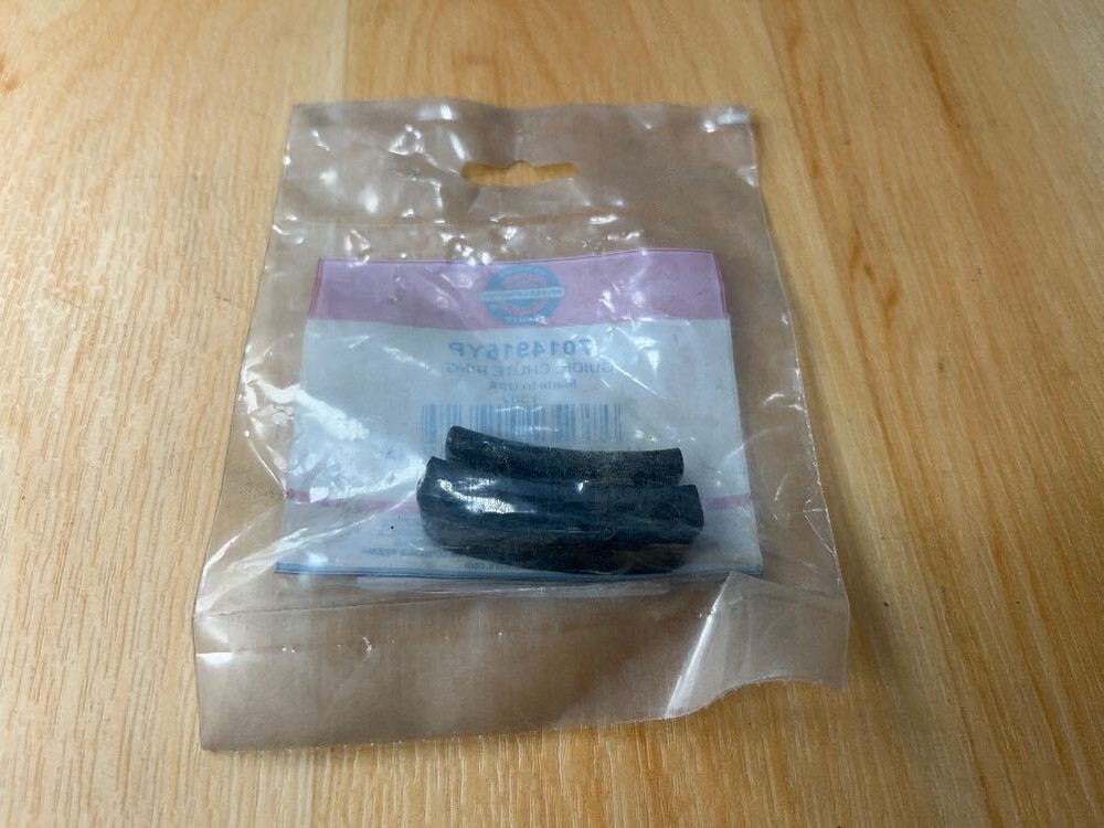 Briggs & Stratton Snapper 7014915YP GUIDE CHUTE RING