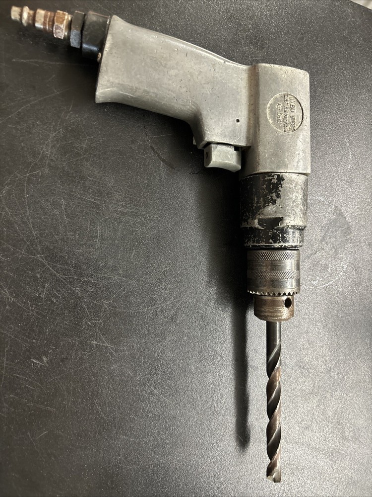 Central Pneumatic Reversible Air Drill 3/8”