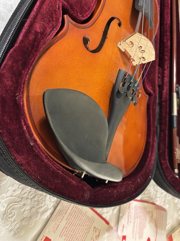 4/4 Full Size Violin Outfit w Case Bow Chin Rest Extras String Kit