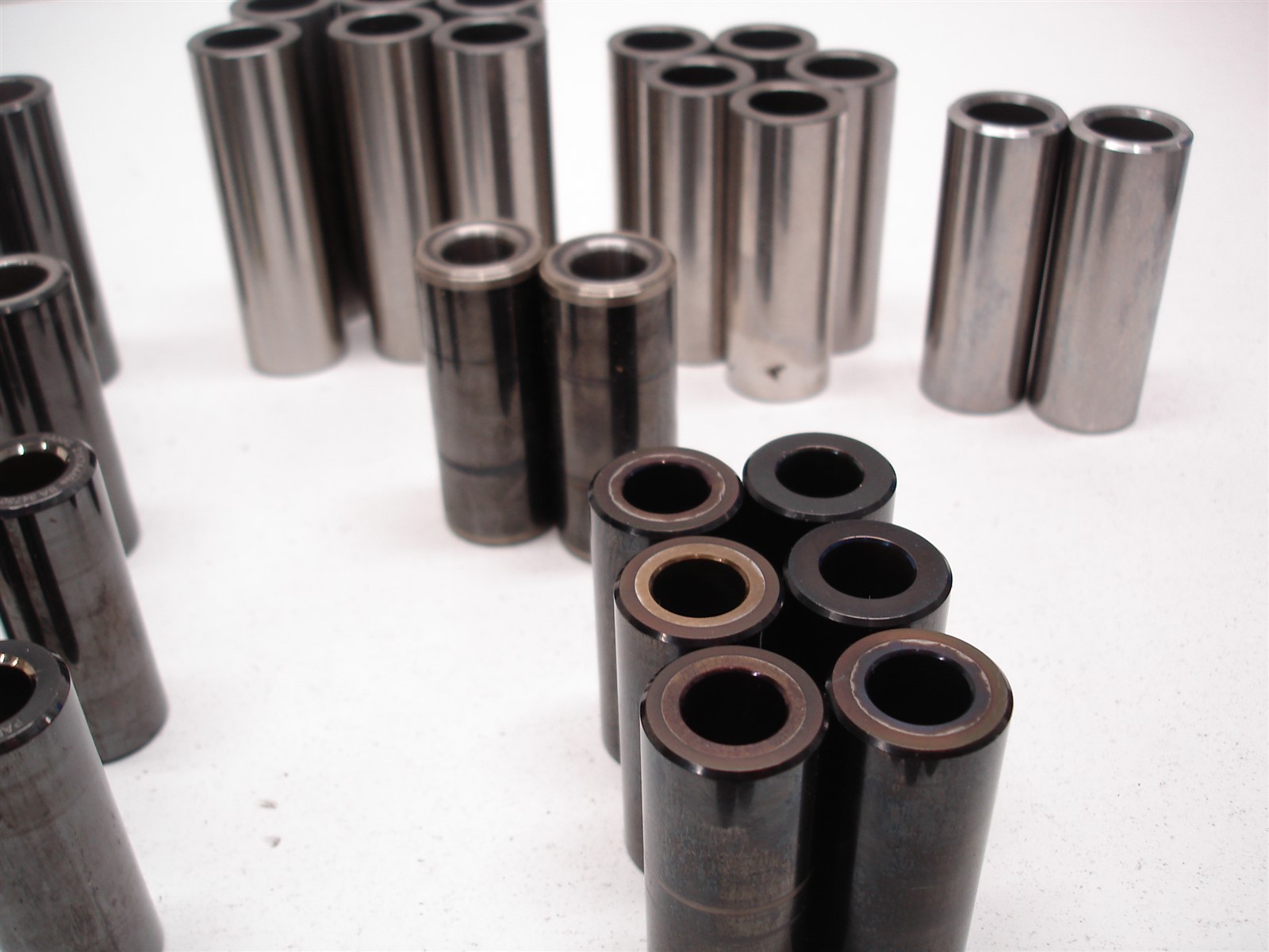 BULK 138pcs ASSORTED NASCAR CASIDIAM DLC COATED WRIST PINS .709 .787 .866" .927"