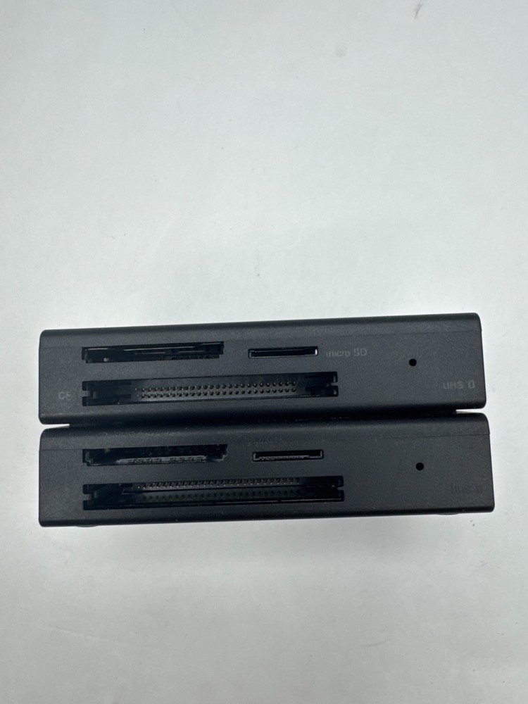 2x Insignia USB C to SD microSD CompactFlash Memory Card Reader ios windows