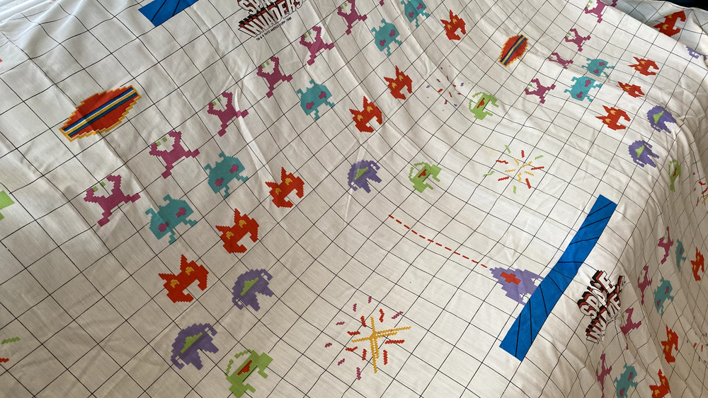 Vintage Space Invaders Double Full Flat Bed Sheet 1982 Atari Video Game Aliens