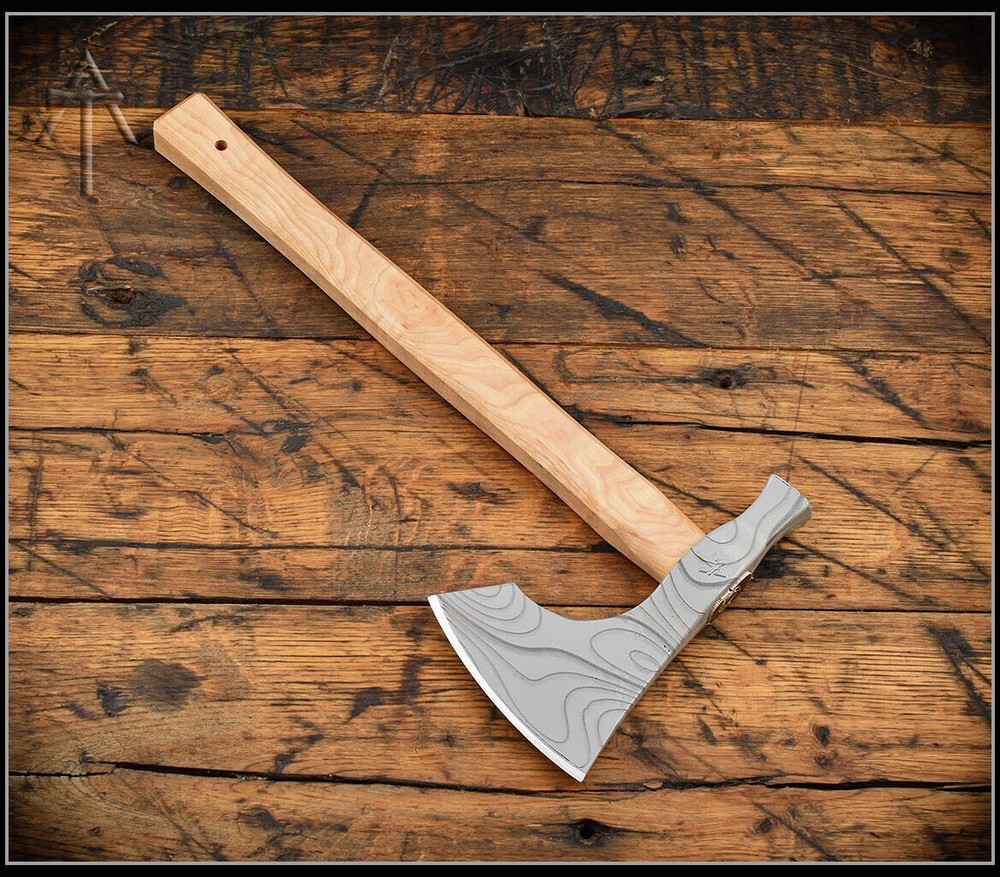 American Tomahawk Model 2 Hickory Silver Head Topo Aggressive 4.25" Cutting Edge