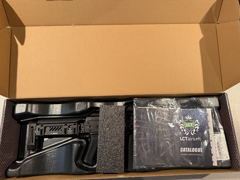 LCT Airsoft S ZKS-74UN AEG