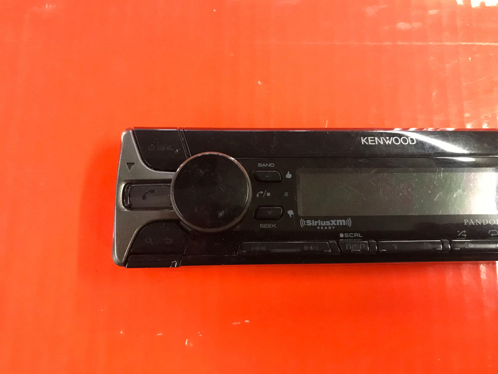 KENWOOD KDC-BT558U faceplate
