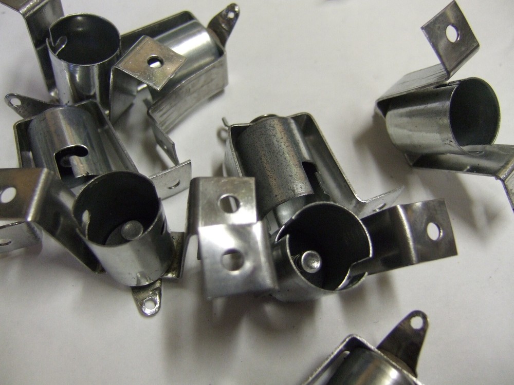 Bally Bingo pinball LARGE LITE SOCKETS (10) COUNT