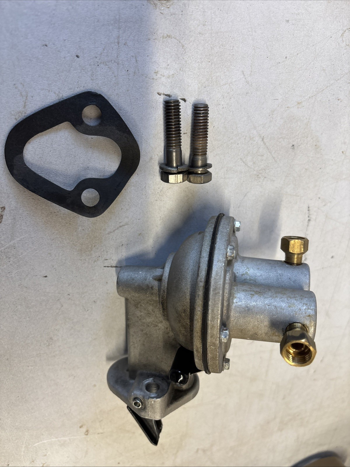 M-151 A1 A2 Refurbished Fuel Pump NOS #11640994 with Gasket / Bolts