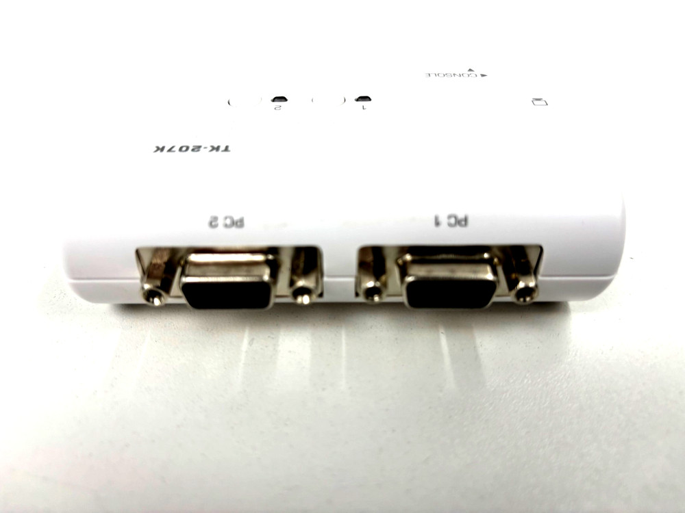 TRENDnet TK-207K 2-Port USB White KVM Switch + Cables
