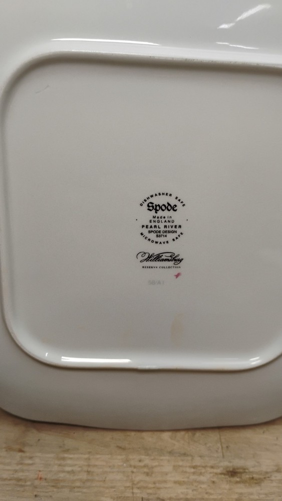 Spode Pearl River Williamsburg 11.5" Cake Plate ~~ Pristine Condition ~~