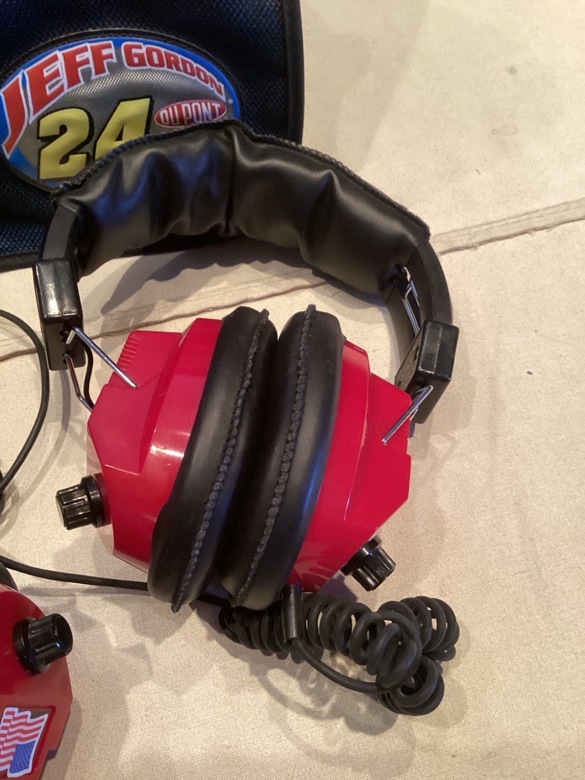 3 Racing Jeff Gordon Crew Headsets w/ Microphones & Cables – NASCAR Pit (F-G)