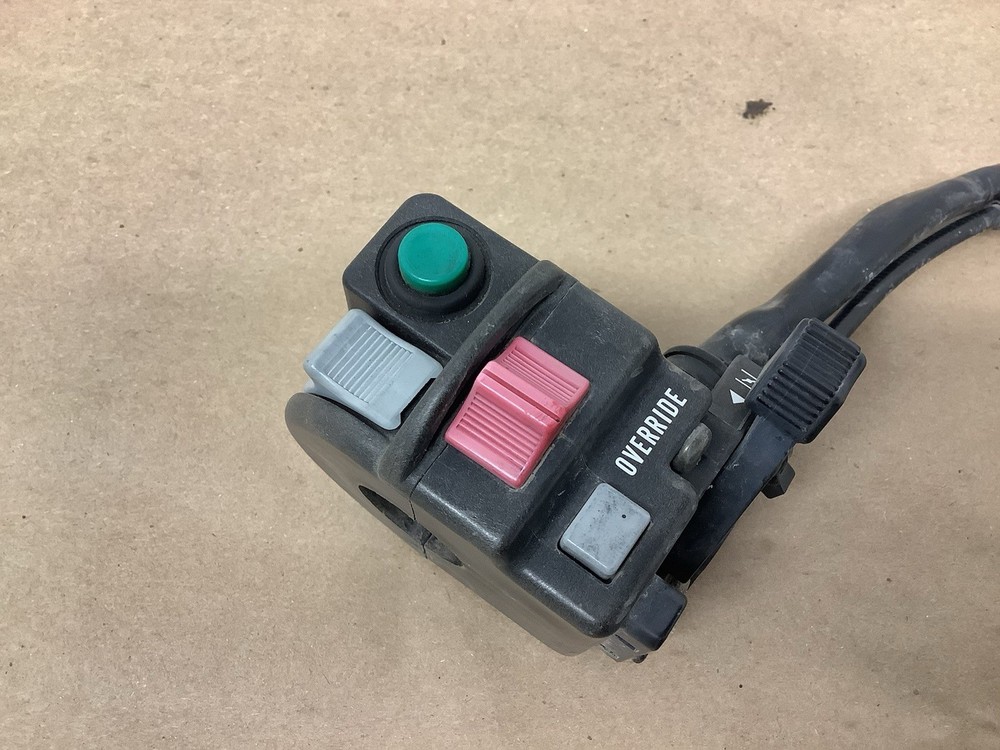 2005 Yamaha Grizzly 660 Handle Switch