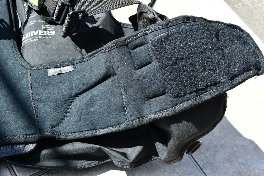 US Divers cousteau BCD Black Scuba Diving Jacket Size MEDIUM 516c3