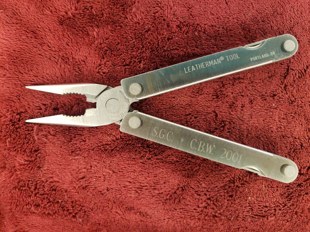 Leatherman ~ PST Multi tool 0401 0501 Date Codes SCC * CBW 2001 print