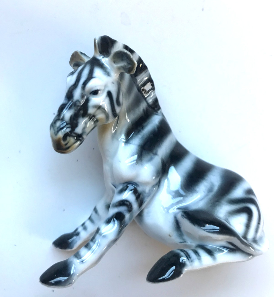 UNUSUAL BONE CHINA SITTING ZEBRA FIGURINE