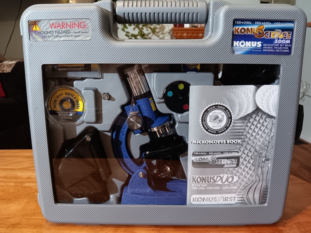 Konus KonuScience Zoom Microscope w/Projector Accessory Kit & Carrying Case
