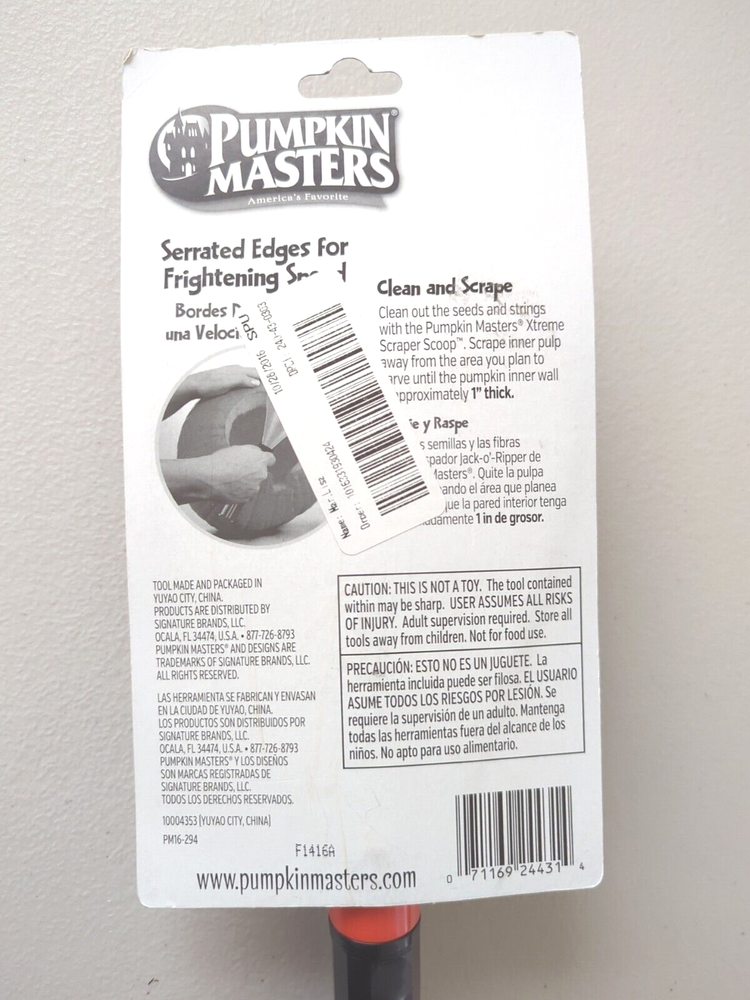 Pumpkin Masters Pumpkin Xtreme Scraper Scoop NEW