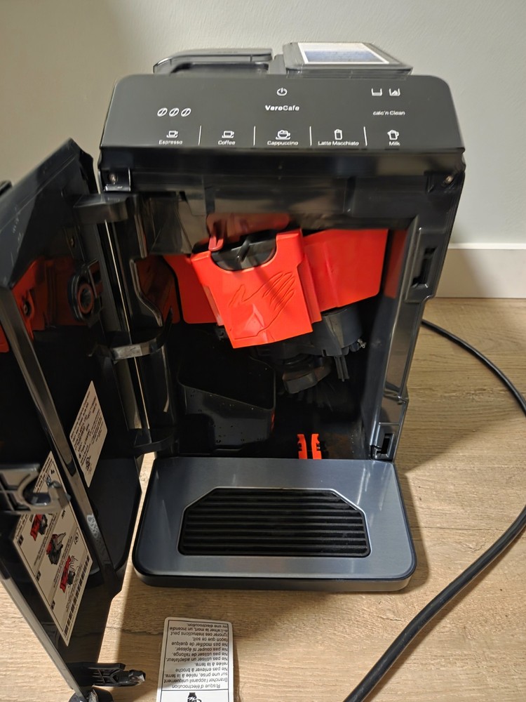 Bosch 300 Series Fully Automatic Espresso Machine VeroCafe Silver Pre-Owned