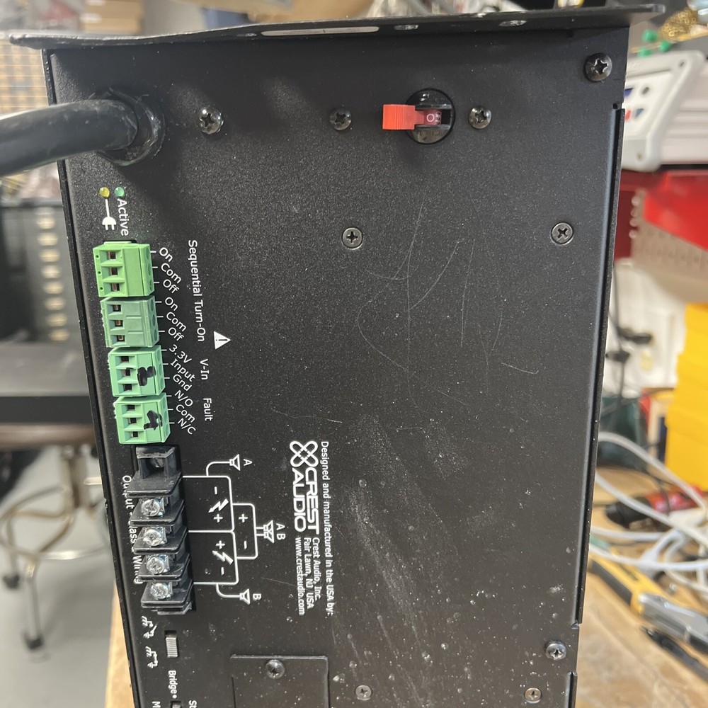 Crest Audio CKi 1600S Professional Installation Amplifier