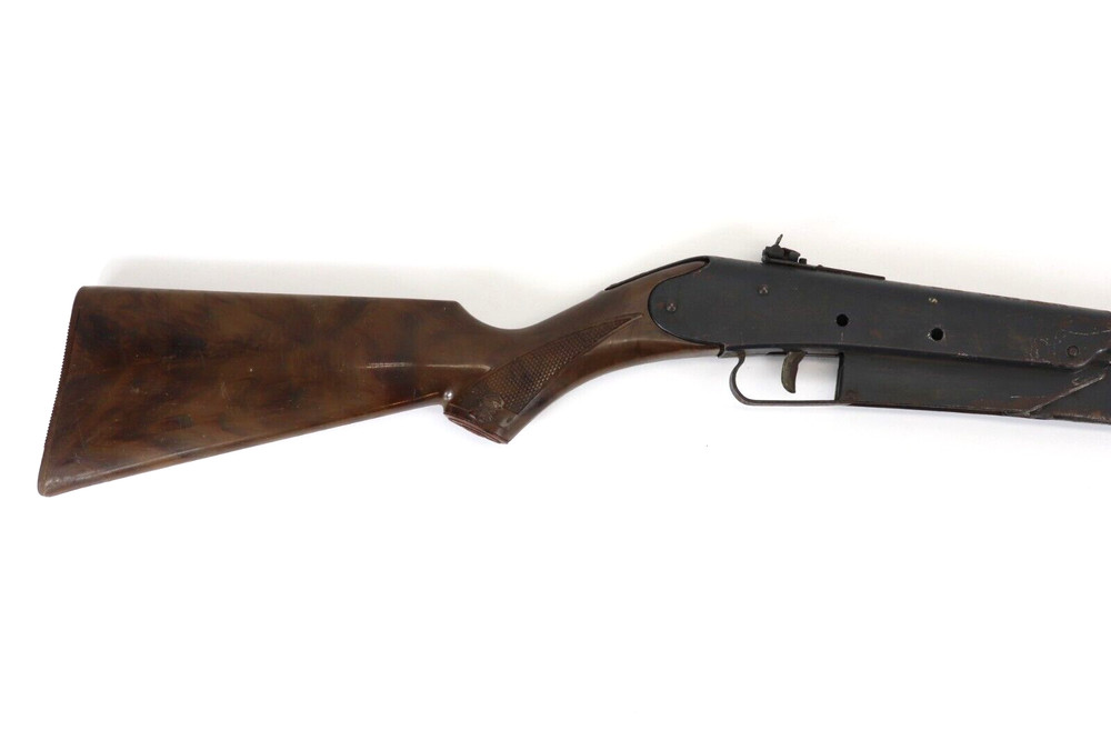 Vintage Daisy Model No. 25 Pump BB Gun