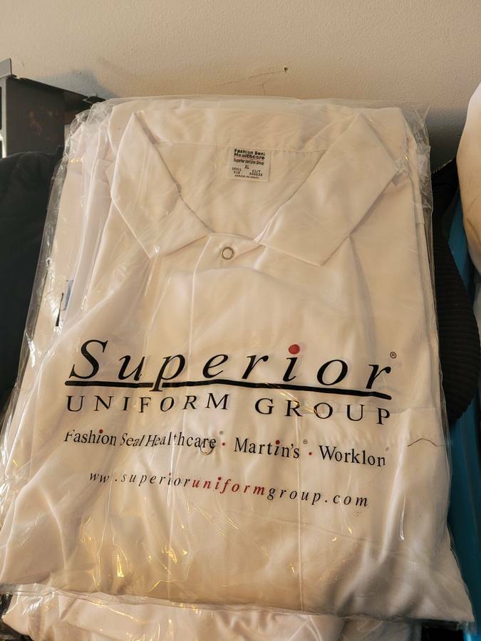 Superior Uniform Group Style 439 Lab Coat Size M