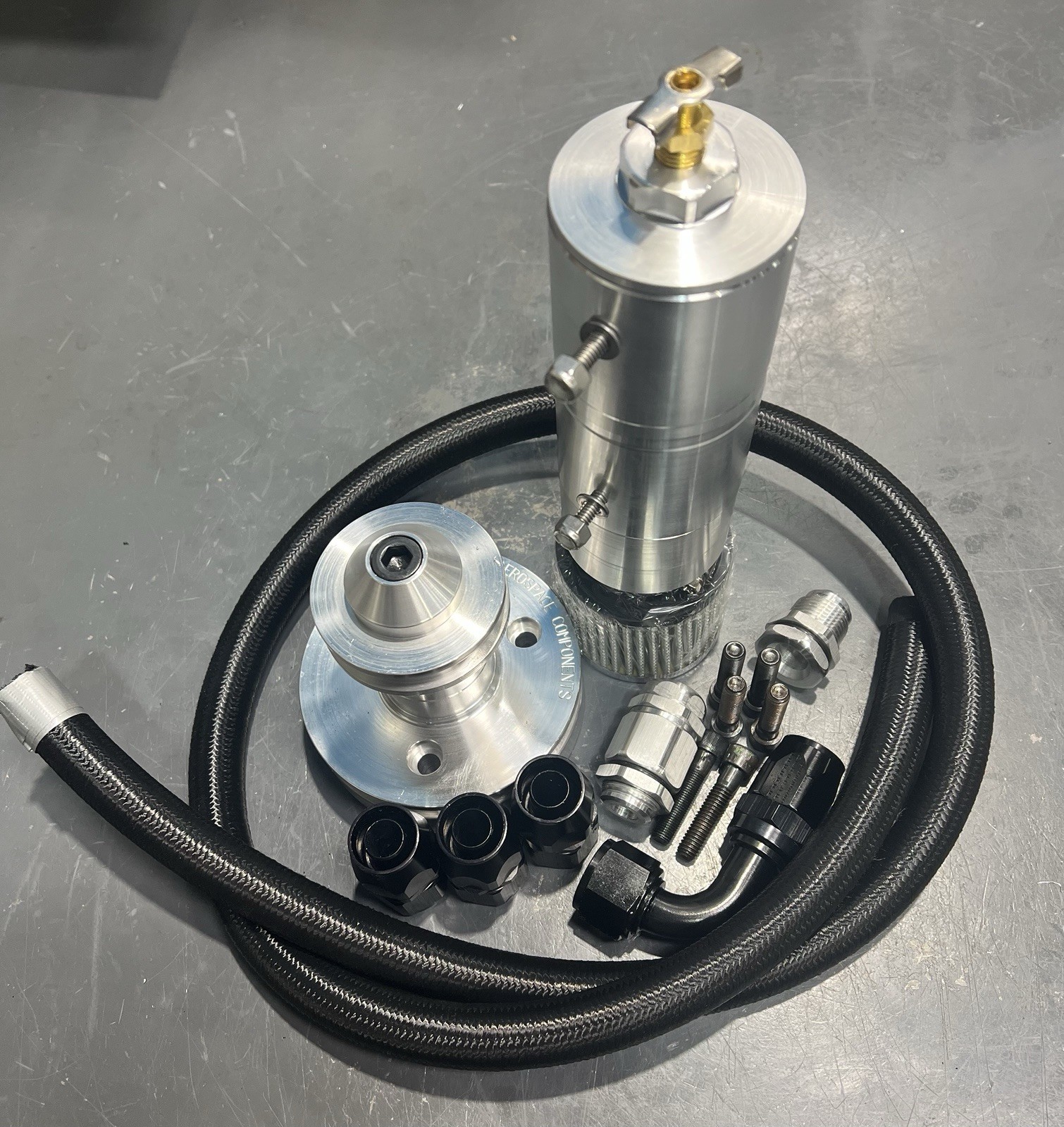 SBC CHEVY VACUUM PUMP 1/2  AEROSPACE  KIT Black Hose Black Fittings No Pump