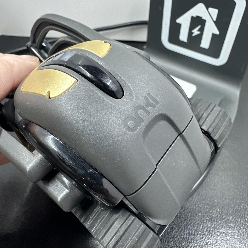 Anki Vector Home Robot (300-00059) Tested Turns On And Talks Missing Cube