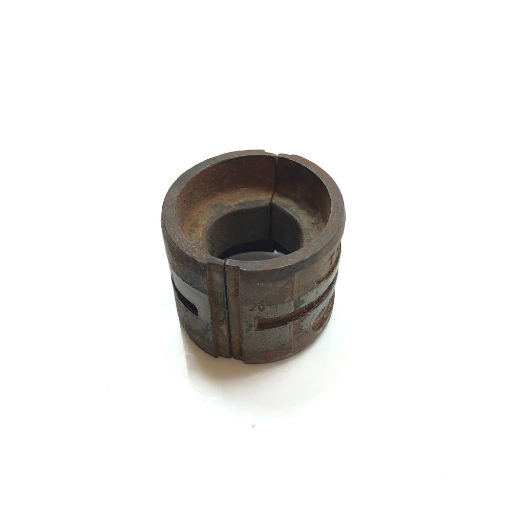 Thomas & Betts 15CA87R Hydraulic Crimping Compression Adapter Die Set