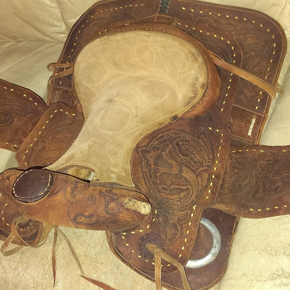Vintage Horse Saddle Beautiful Design