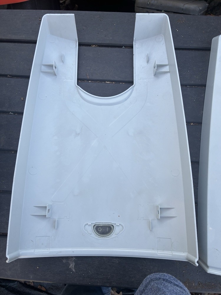 DCI Edge Series Chair, Plastic Box Dci