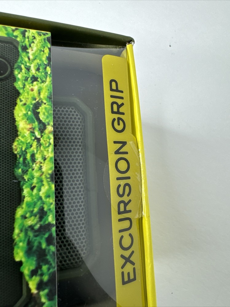 SoundBound - Excursion Grip Portable Wireless Speaker - Hunter Green Nice