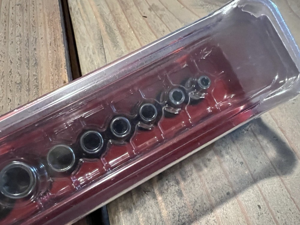 Snap On 213afley 13 pc combination drive shallow Torx socket set e4-e24 sealed