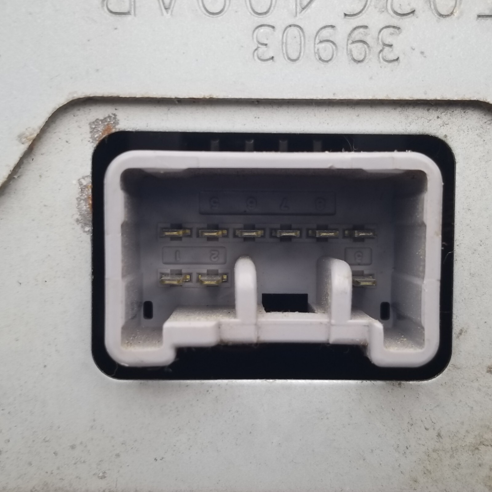 2009 - 2010 DODGE JOURNEY Radio Audio 05026409AB OEM