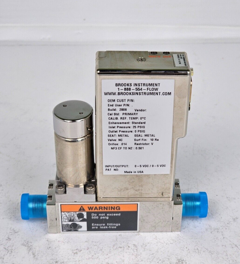 Brooks Instrument mass flow controller MFC SLA7950S1EGG1D2A1 NF3 1 SLPM