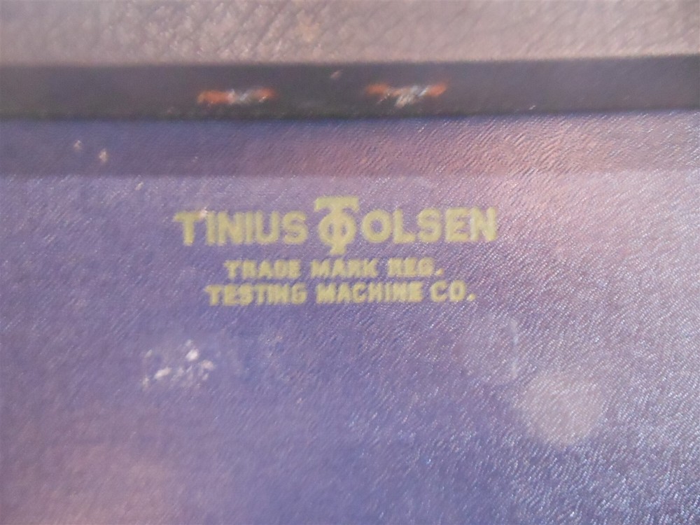 Tinius Olsen Testing Machine 72943 With Case
